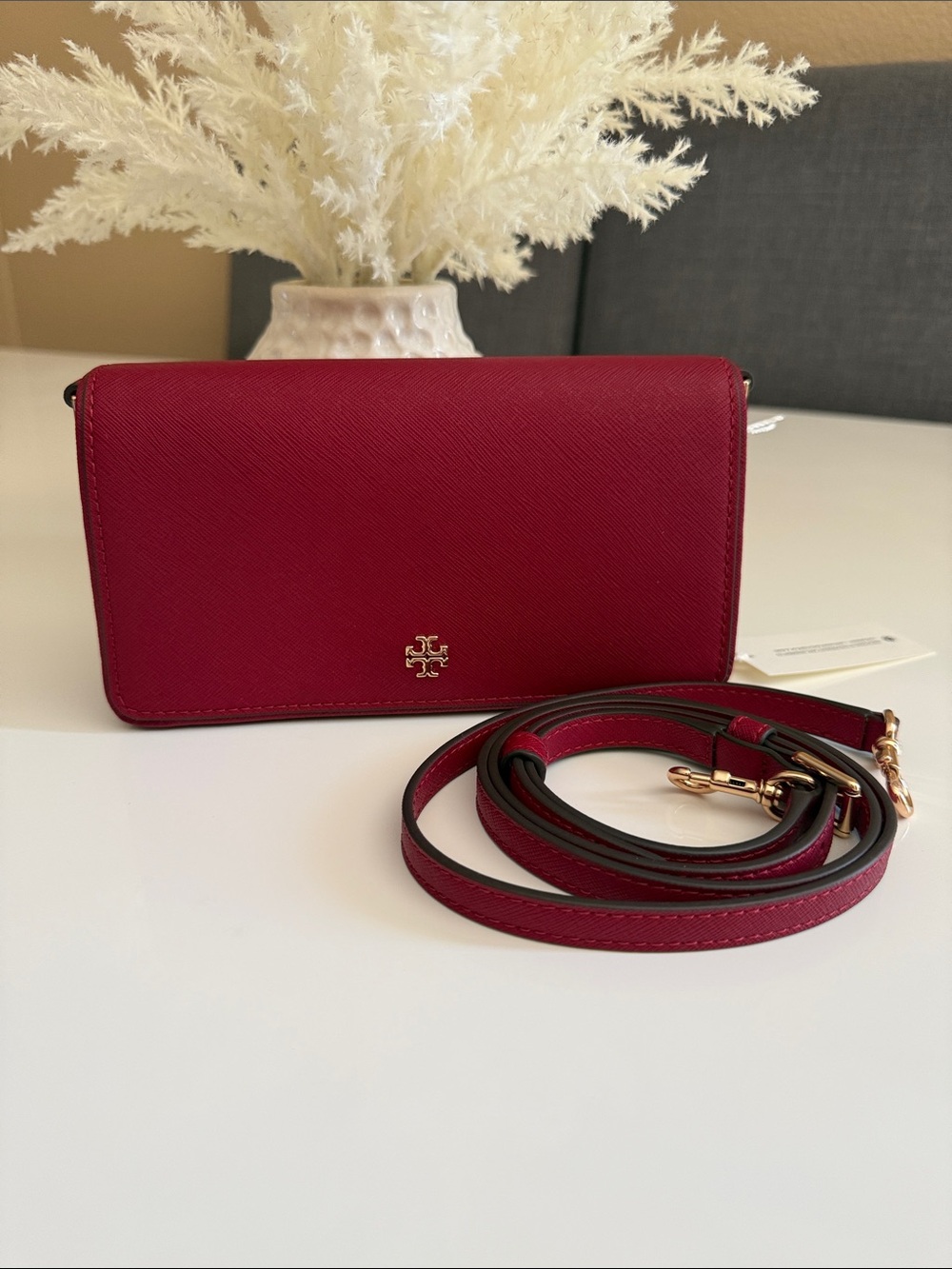 NWE , tory burch red Emerson crossbody bag 159463